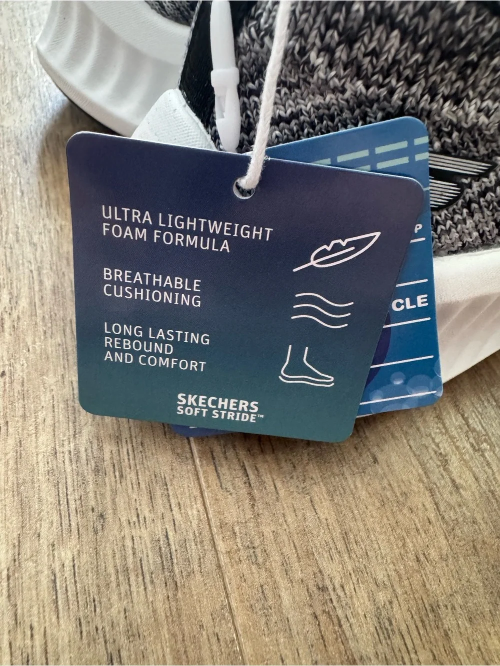 Skechers lightweight knit